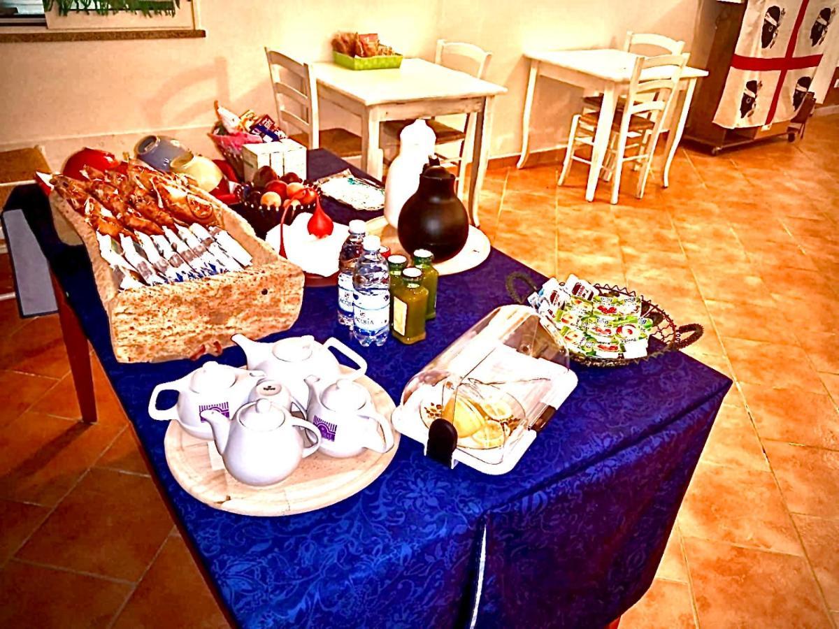 L'Oasi Di Chia Bed & Breakfast Dış mekan fotoğraf