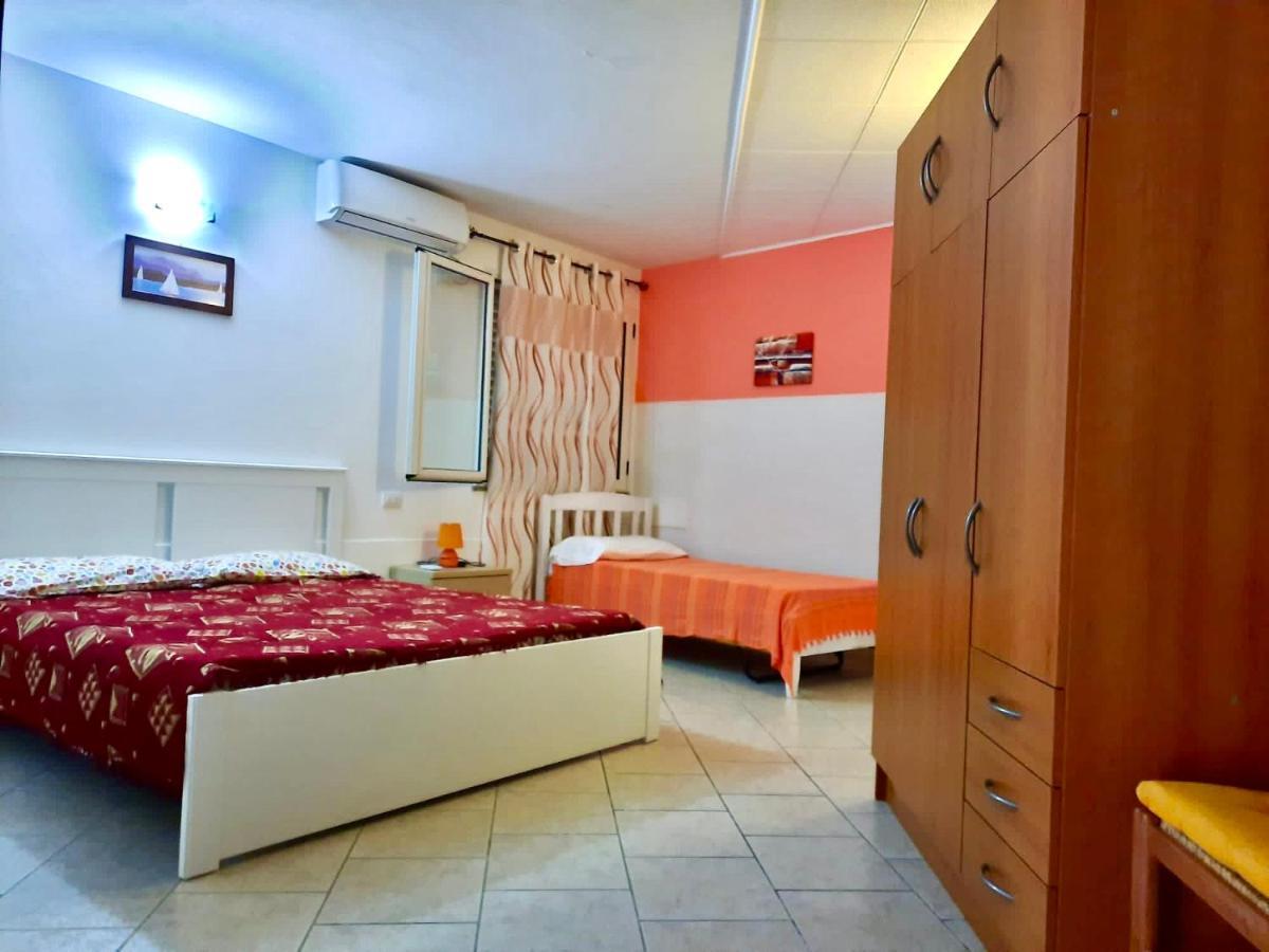 L'Oasi Di Chia Bed & Breakfast Dış mekan fotoğraf